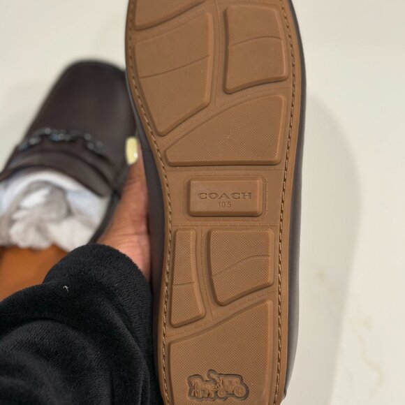 Coach Landon Driver - Picture 3 of 4